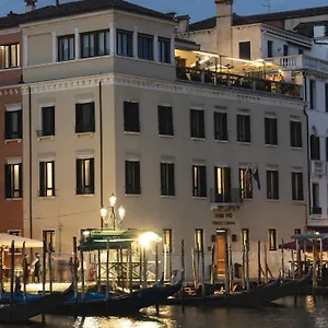 Hotel H10 Palazzo Canova, Venice