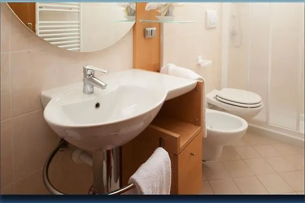 Hotel Residence Rely Brenzone sul Garda